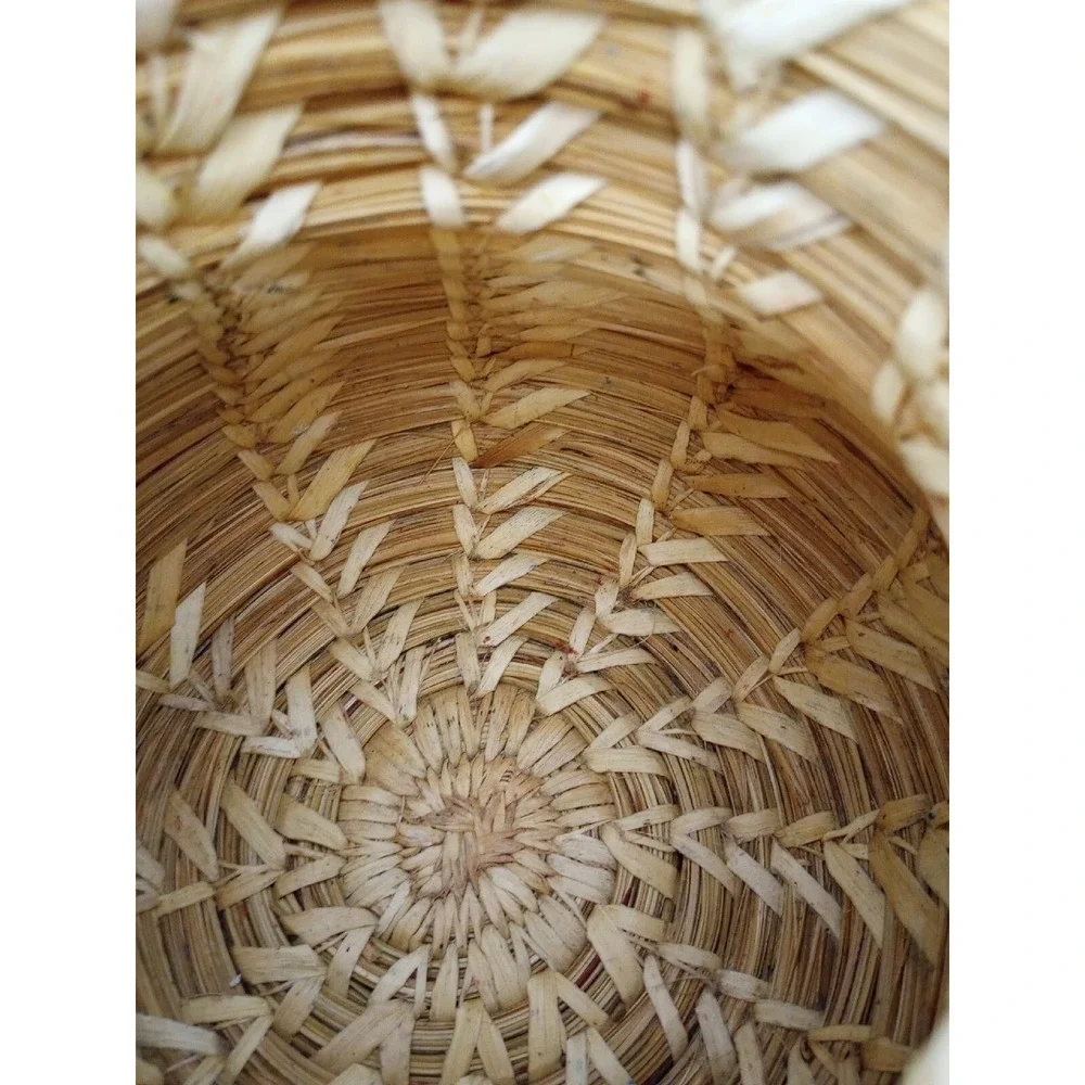 Papago/Tohono Traditional Hand Made Woven Urn/Vase Basket